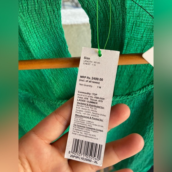 United Color’s Of Benneton  Top. Size- XL - Picture 9 of 12